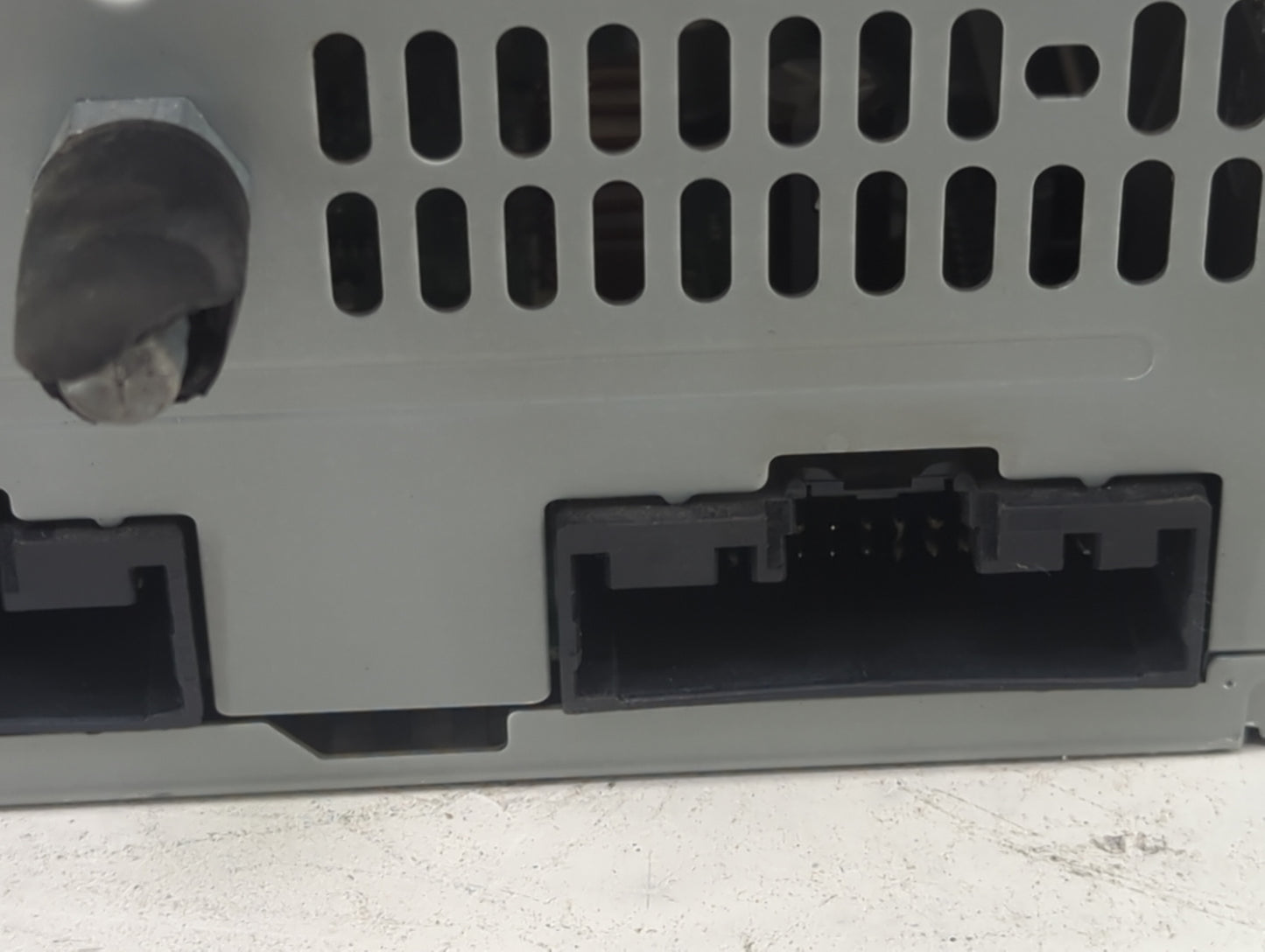 2020 Ford Mustang Radio AM FM Cd Player Receiver Replacement P/N:LR3T-18D832-EG RU-9771S-B, RU-9771, 276-1961-76 Fits OEM Us