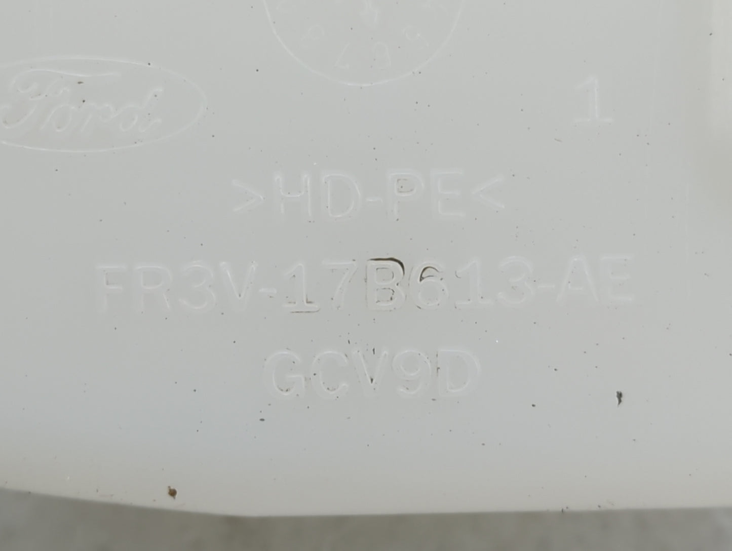 2016-2020 Ford Mustang Windshield Washer Fluid Reservoir Bottle Oem - Oemusedautoparts1.com