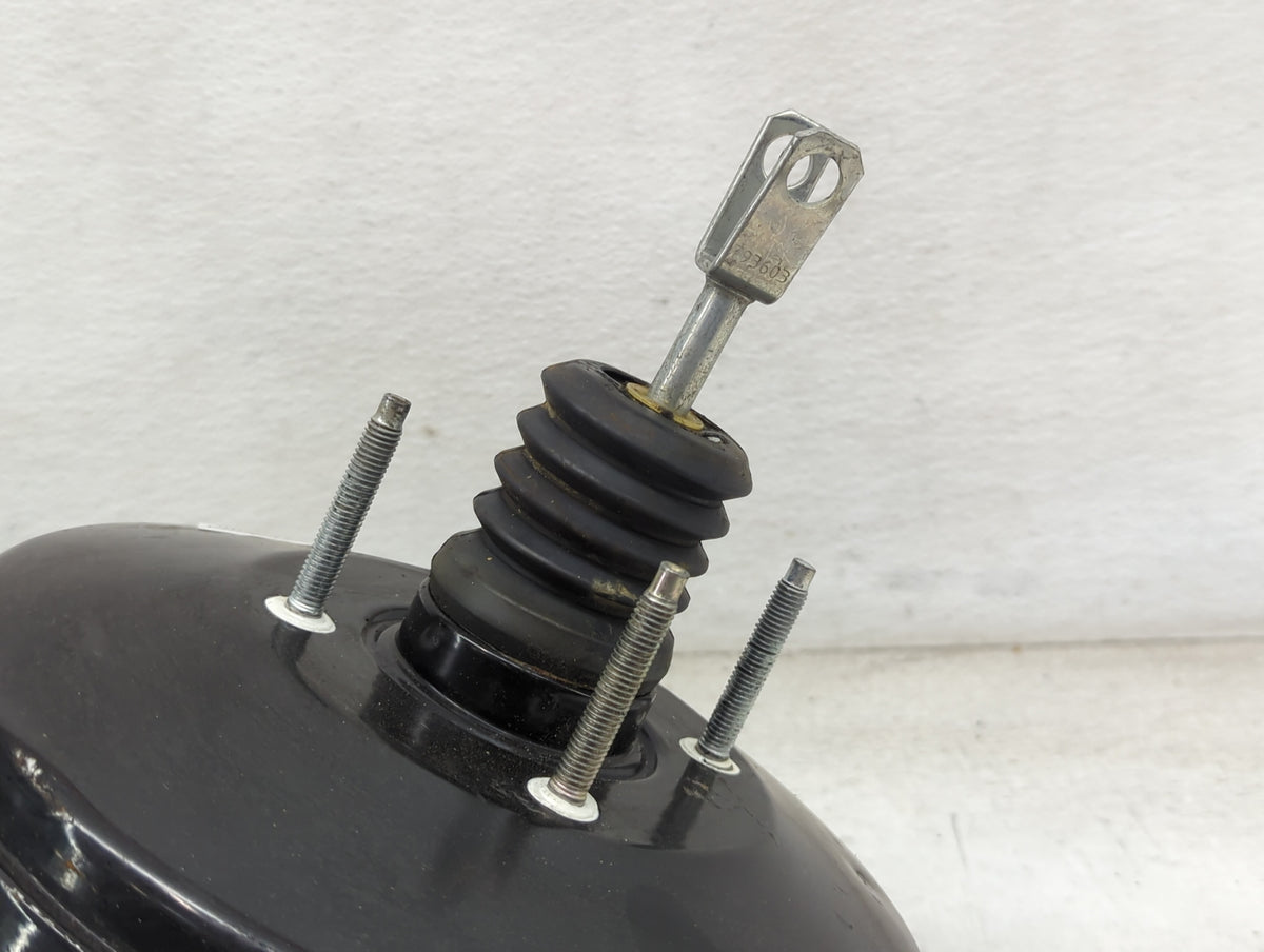2018-2022 Ford Mustang Power Brake Booster Oem 1450722 - Oemusedautoparts1.com