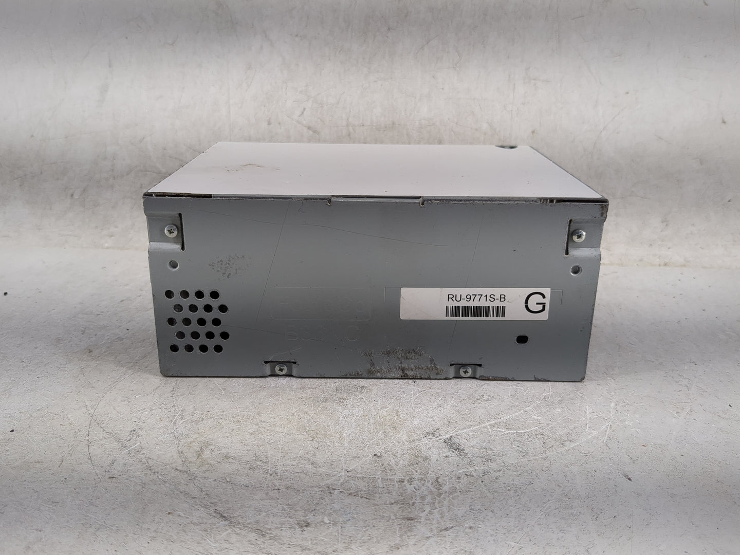 2020 Ford Mustang Radio AM FM Cd Player Receiver Replacement P/N:RU-9771S-B LR3T-18D832-EG Fits OEM Used Auto Parts - Oemuse