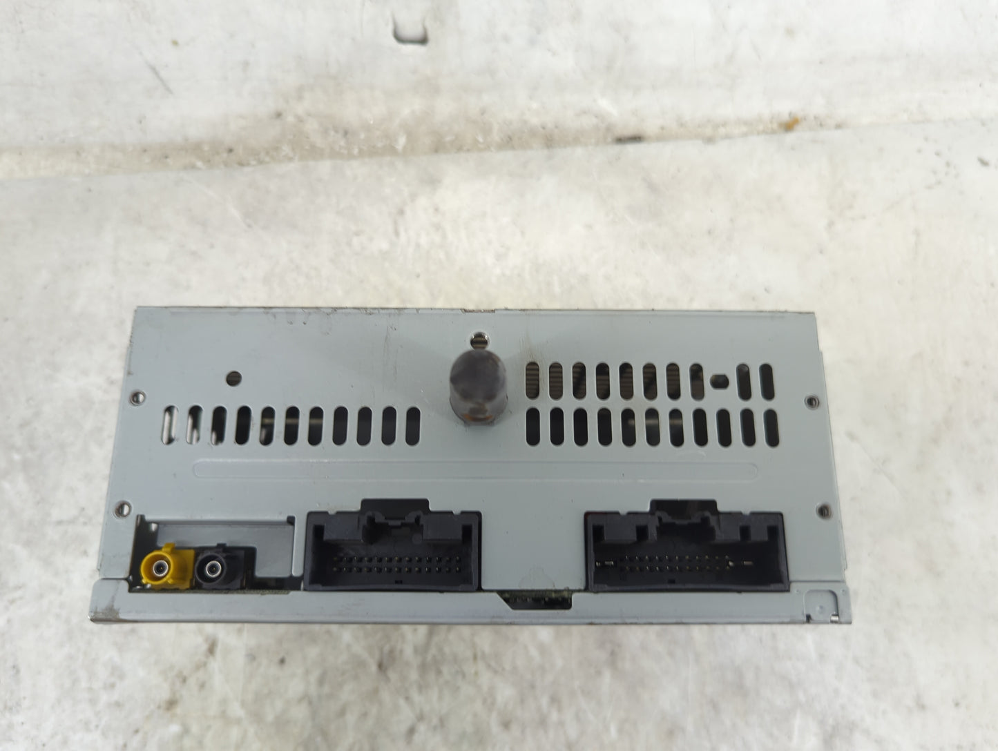 Ford Mustang Audio Cd Disc Player - Oemusedautoparts1.com