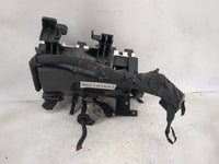 2020 Ford Mustang Fusebox Fuse Box Panel Relay Module P/N:JR3T-14536-A3 HU5T-14B182-FA, HU5T-14B182-AA, GU5T-14B192-GA Fits 