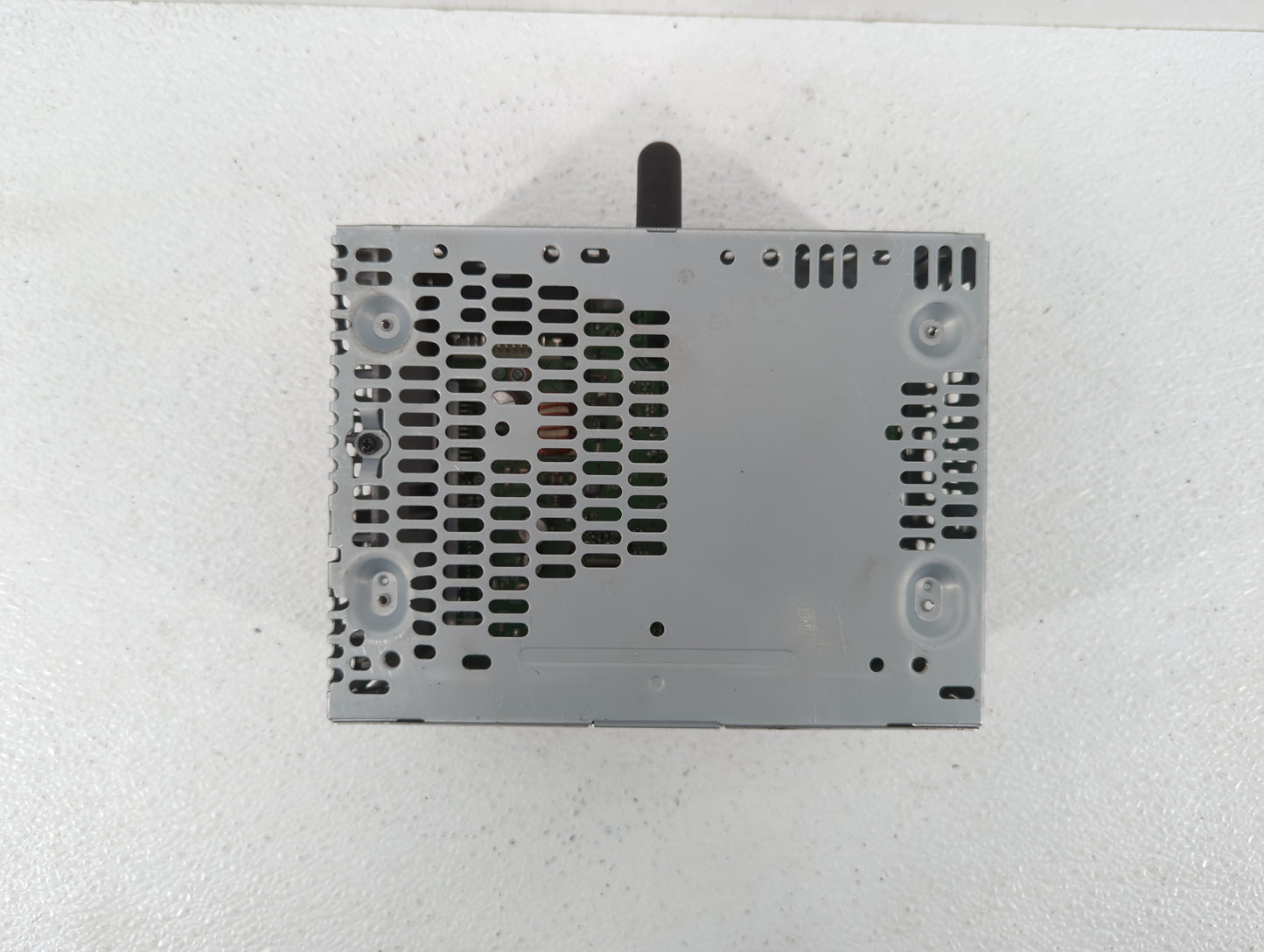 2018-2018 Ford Mustang Am Fm Cd Player Radio Receiver - Oemusedautoparts1.com