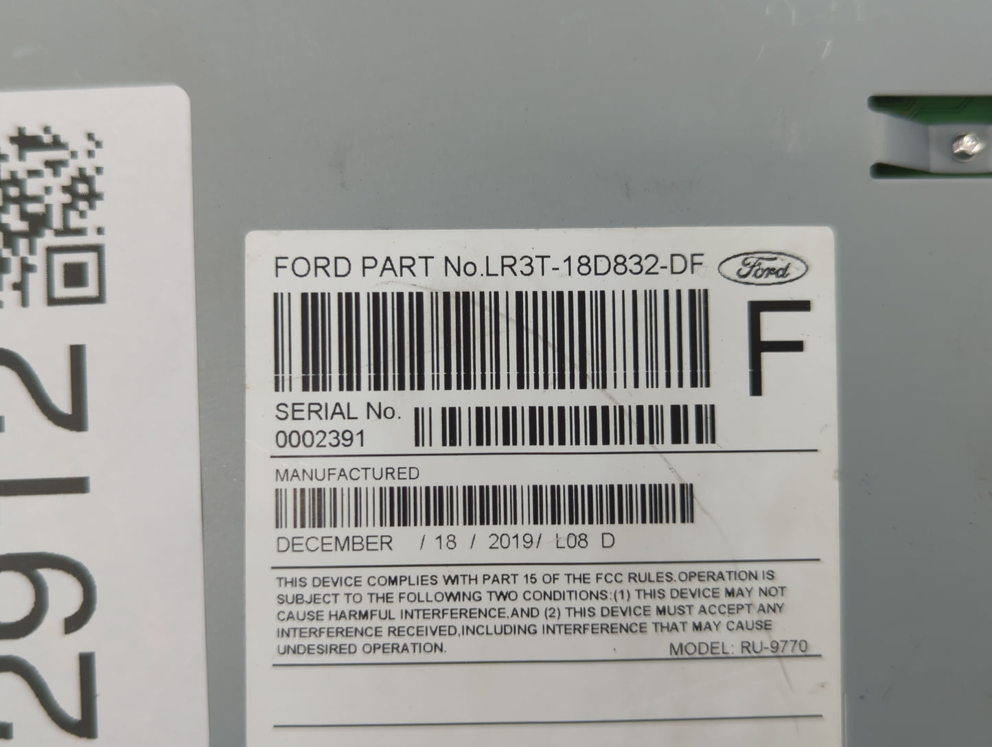 2018-2018 Ford Mustang Am Fm Cd Player Radio Receiver - Oemusedautoparts1.com