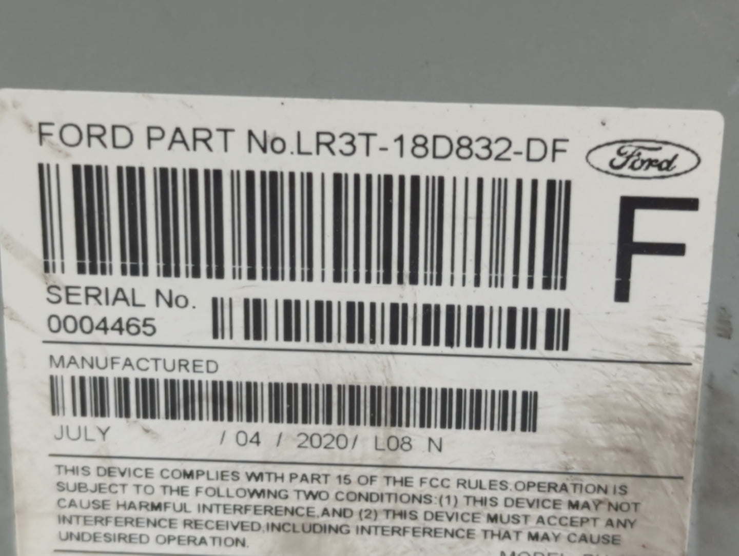 2018-2020 Ford Mustang Radio AM FM Cd Player Receiver Replacement P/N:LR3T-18D832-DF Fits Fits 2018 2019 2020 OEM Used Auto 