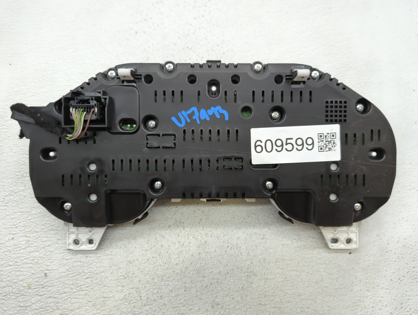 2020 Ford Mustang Instrument Cluster Speedometer Gauges P/N:KR3T-10849-AD Fits OEM Used Auto Parts - Oemusedautoparts1.com