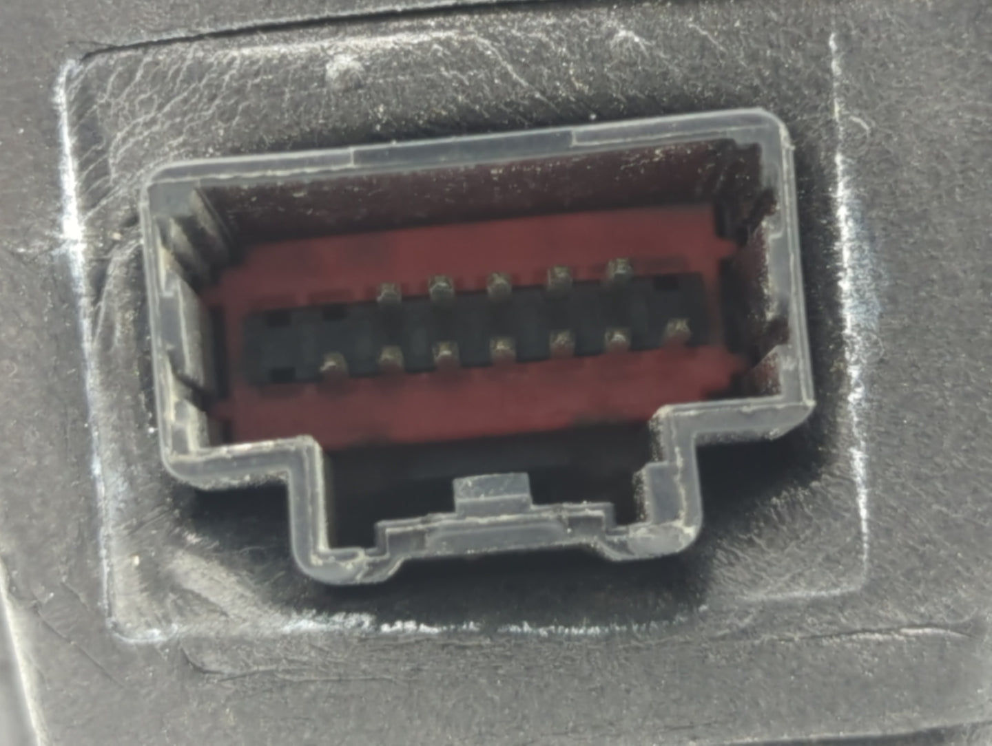 2015-2020 Ford Mustang Driver Side View Mirror - Left Door Mirror OEM Used - Oemusedautoparts1.com