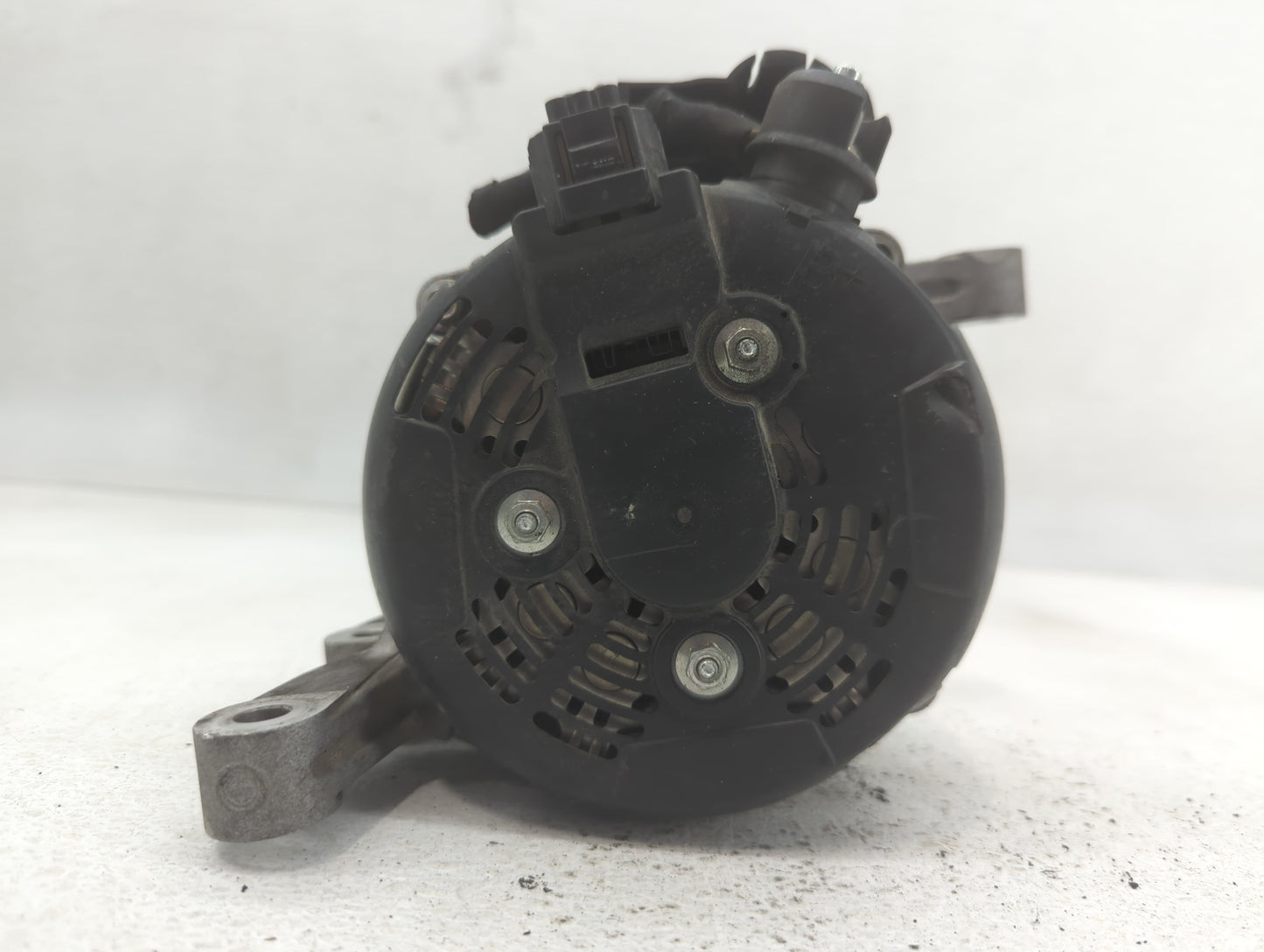 2016-2022 Ford Mustang Alternator Replacement Generator Charging Assembly Engine OEM P/N:GR3T-10300-AC GR3T-10300-AB Fits OE