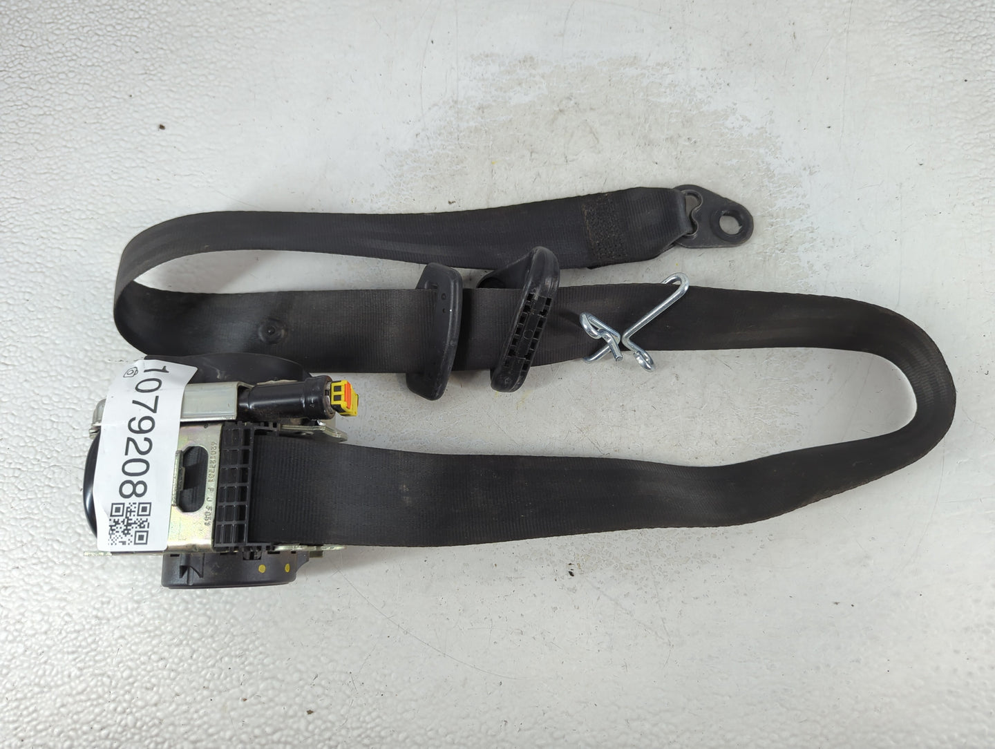 Ford Transit Drvier Front Seatbelt Retractor - Oemusedautoparts1.com
