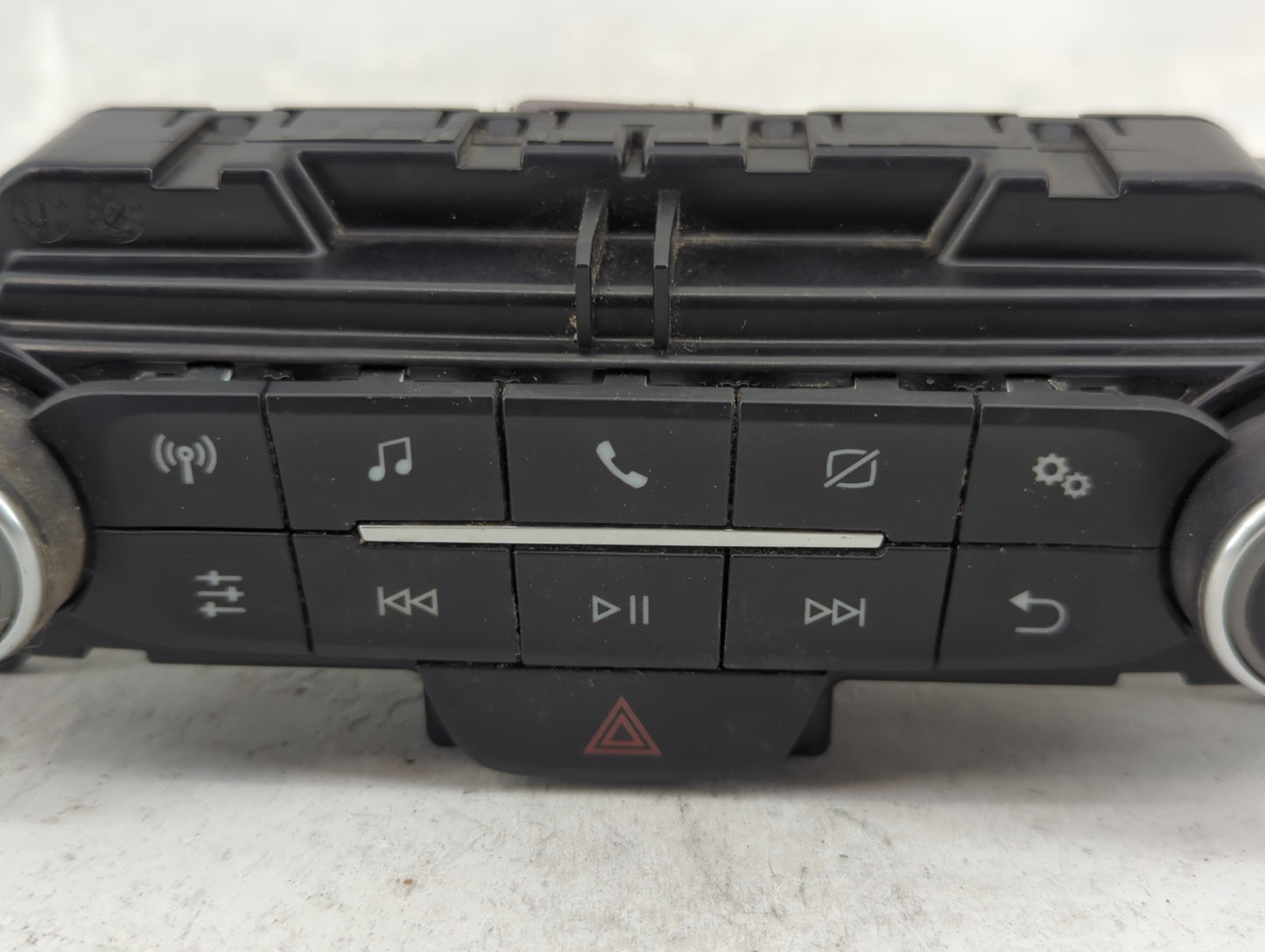 2019-2021 Ford Transit Radio AM FM Cd Player Receiver Replacement P/N:KT1T-18K811-AB Fits Fits 2019 2020 2021 OEM Used Auto 