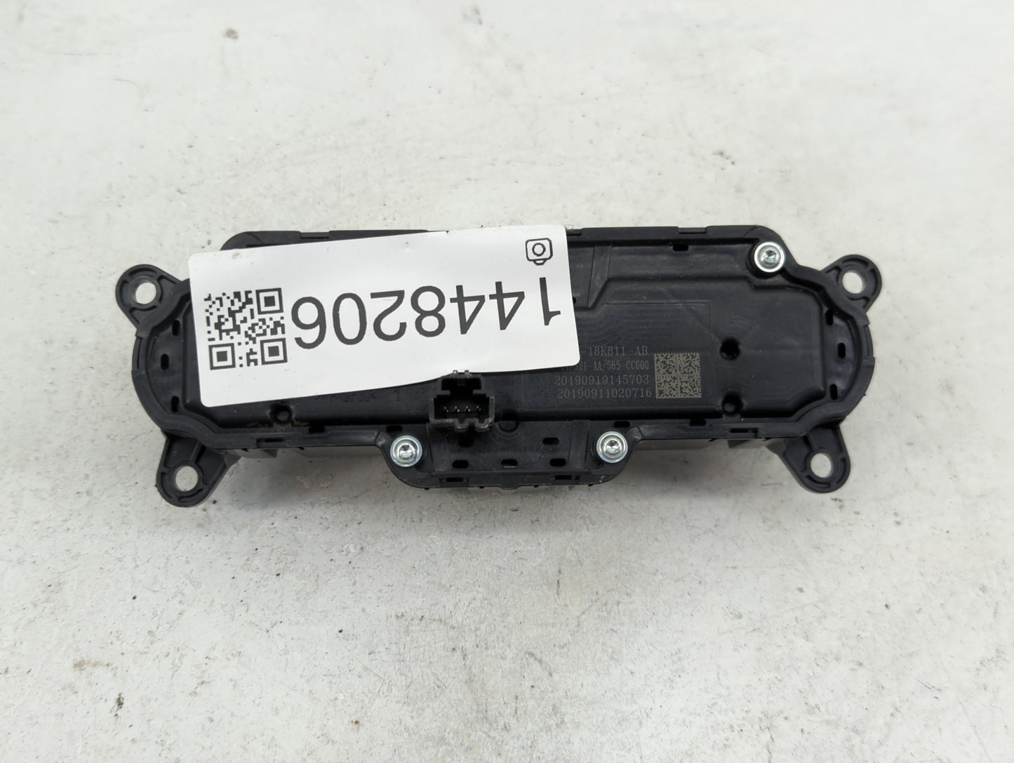2019-2021 Ford Transit Radio AM FM Cd Player Receiver Replacement P/N:KT1T-18K811-AB Fits Fits 2019 2020 2021 OEM Used Auto 