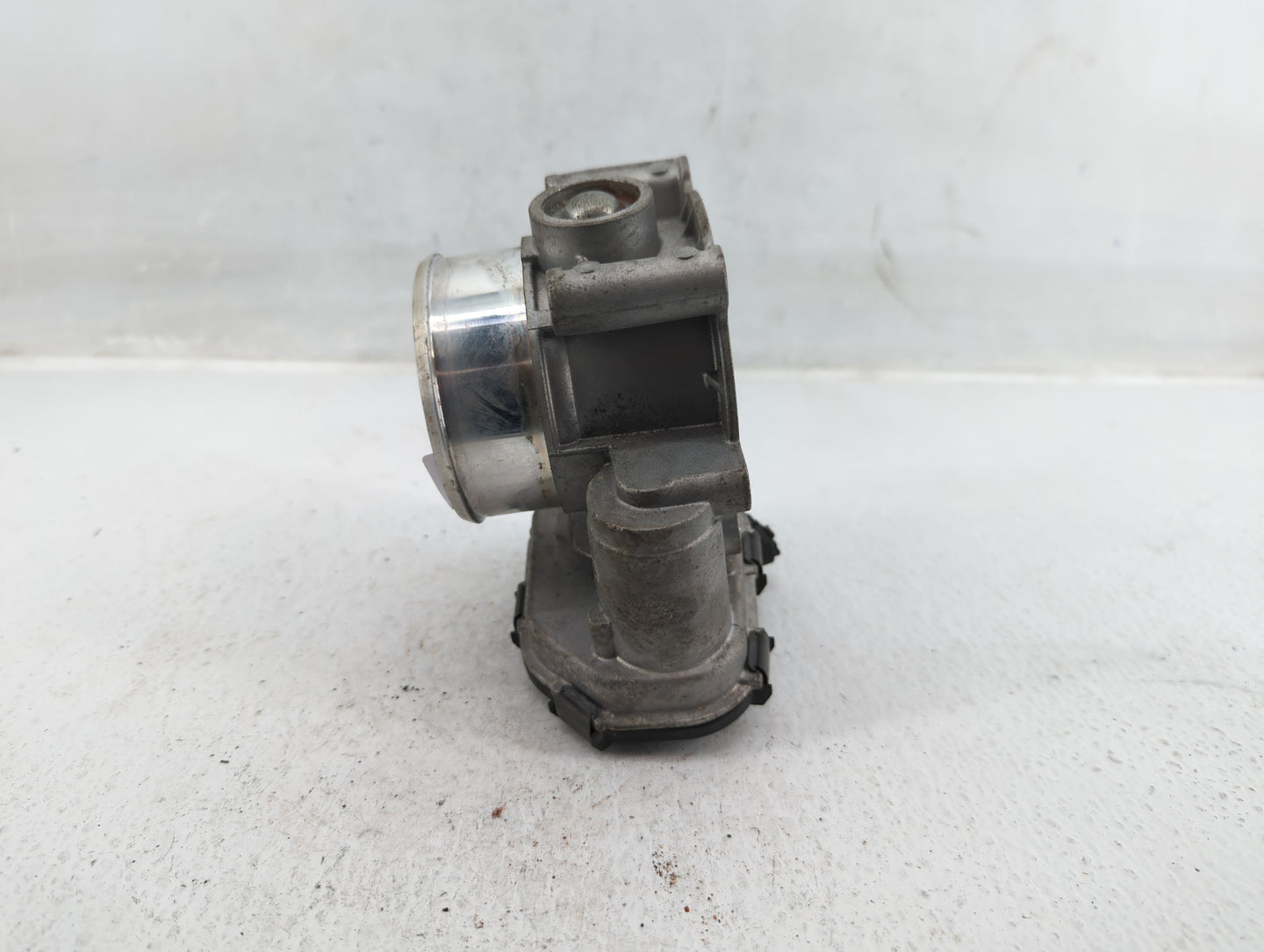 2020-2021 Ford Transit-150 Throttle Body P/N:HL3E 9F991-AA Fits Fits 2017 2018 2019 2020 2021 2022 OEM Used Auto Parts - Oem