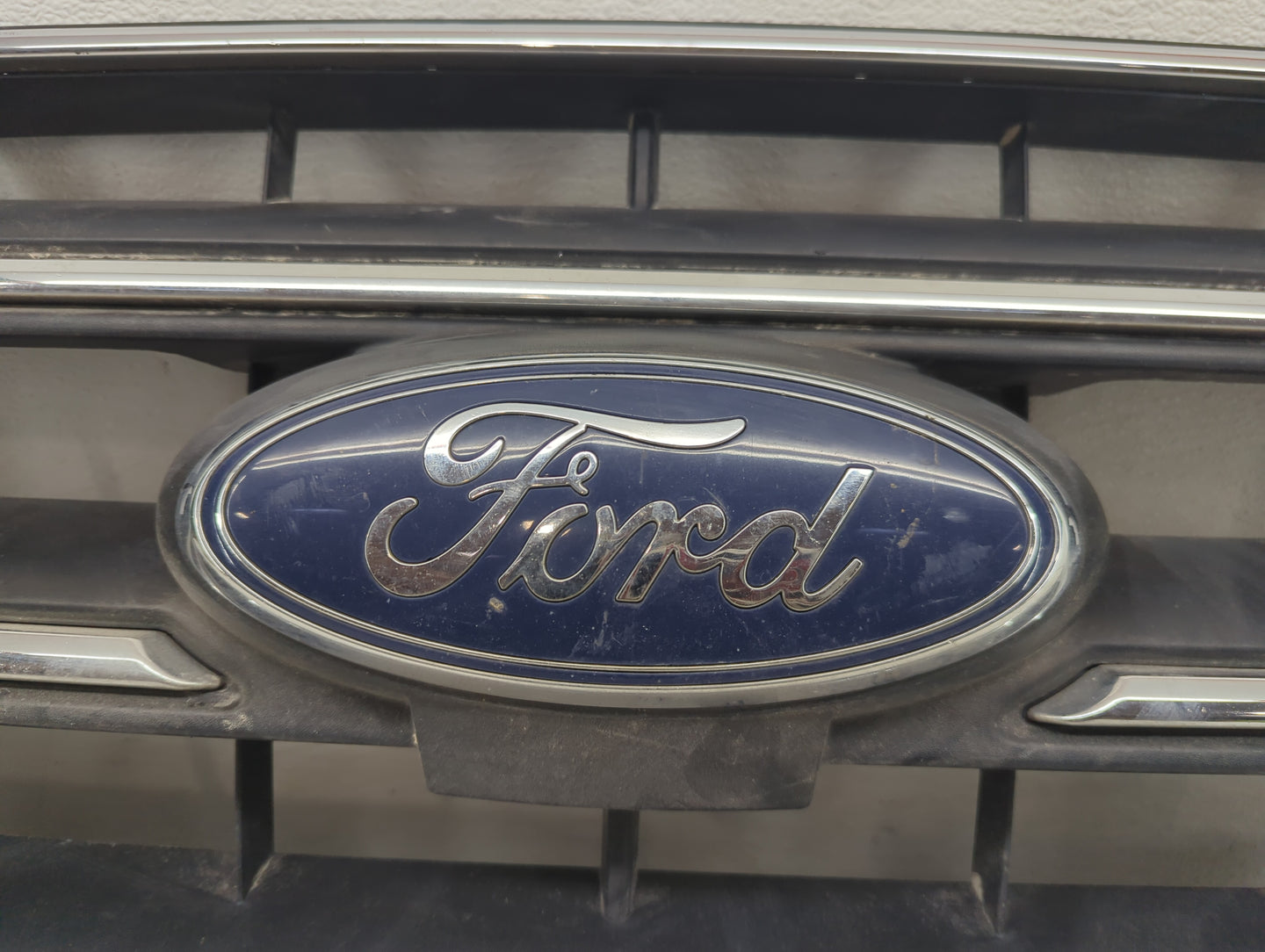 2020-2022 Ford Transit-250 Front Grille Bumper Not Included - Oemusedautoparts1.com