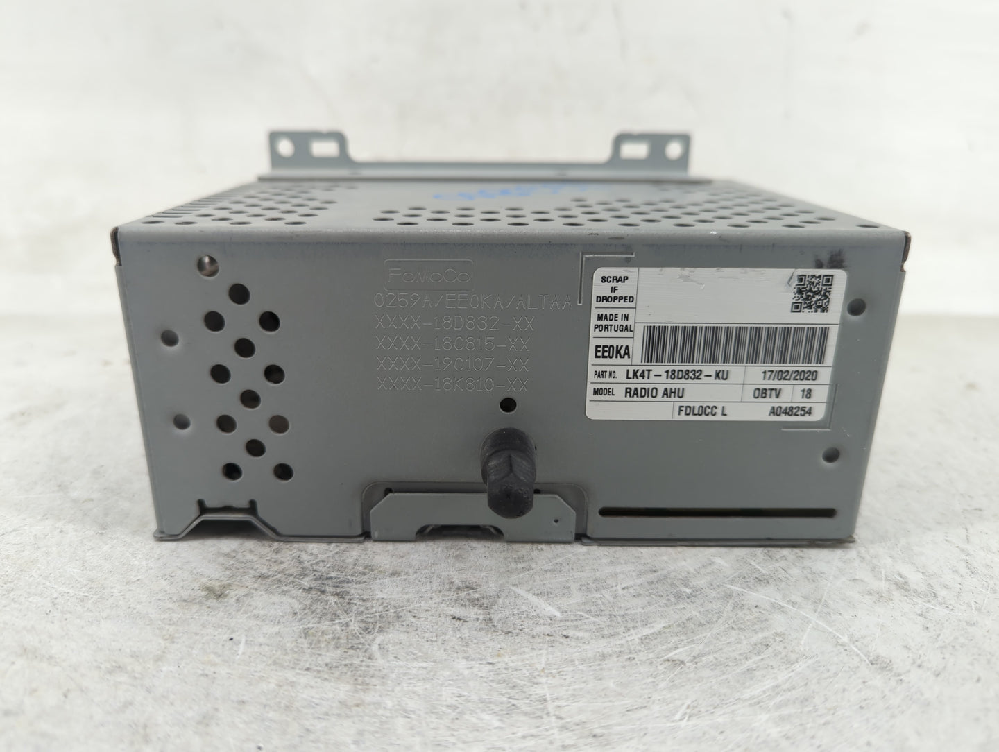 2020 Ford Transit-250 Radio AM FM Cd Player Receiver Replacement P/N:LK4T-18D832-KU Fits OEM Used Auto Parts - Oemusedautopa