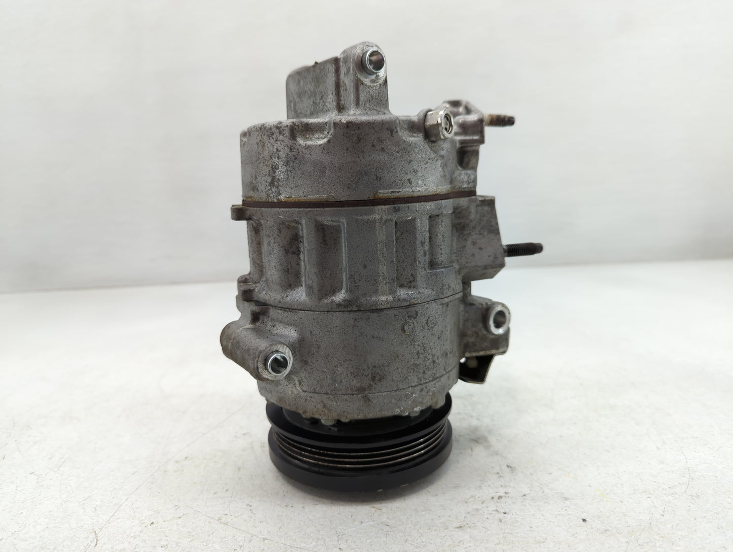 Ford Transit Air Conditioning A/c Ac Compressor Oem - Oemusedautoparts1.com