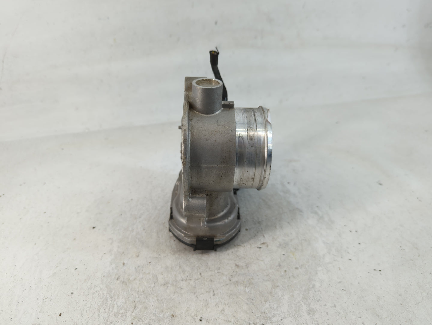 2019-2021 Ford Transit Throttle Body P/N:JX6E-9F991-AA Fits Fits 2019 2020 2021 OEM Used Auto Parts - Oemusedautoparts1.com