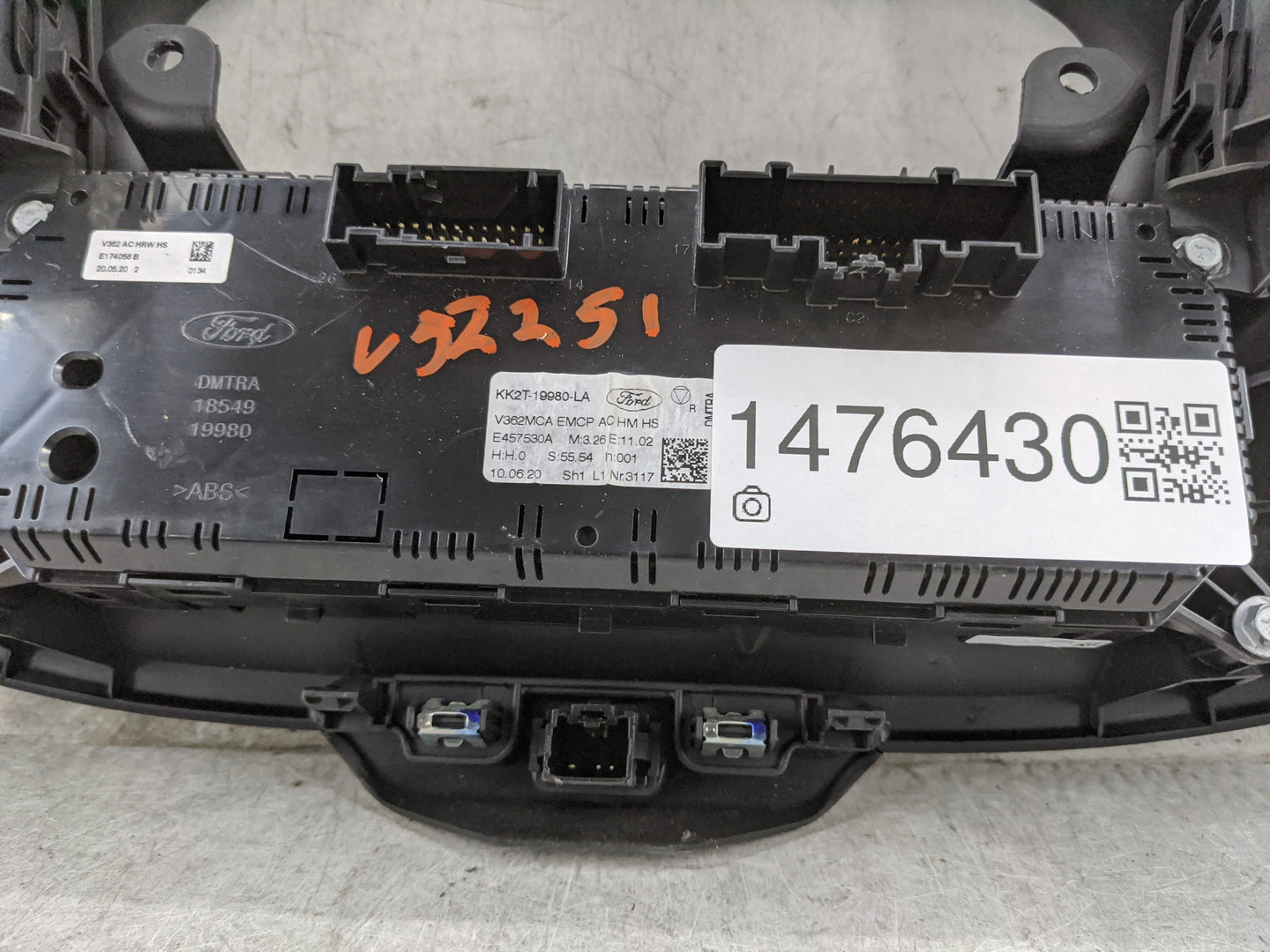 2020 Ford Transit 150 Climate Control Module Temperature AC/Heater Replacement P/N:KK2T-19980-LA Fits Fits 2021 OEM Used Aut