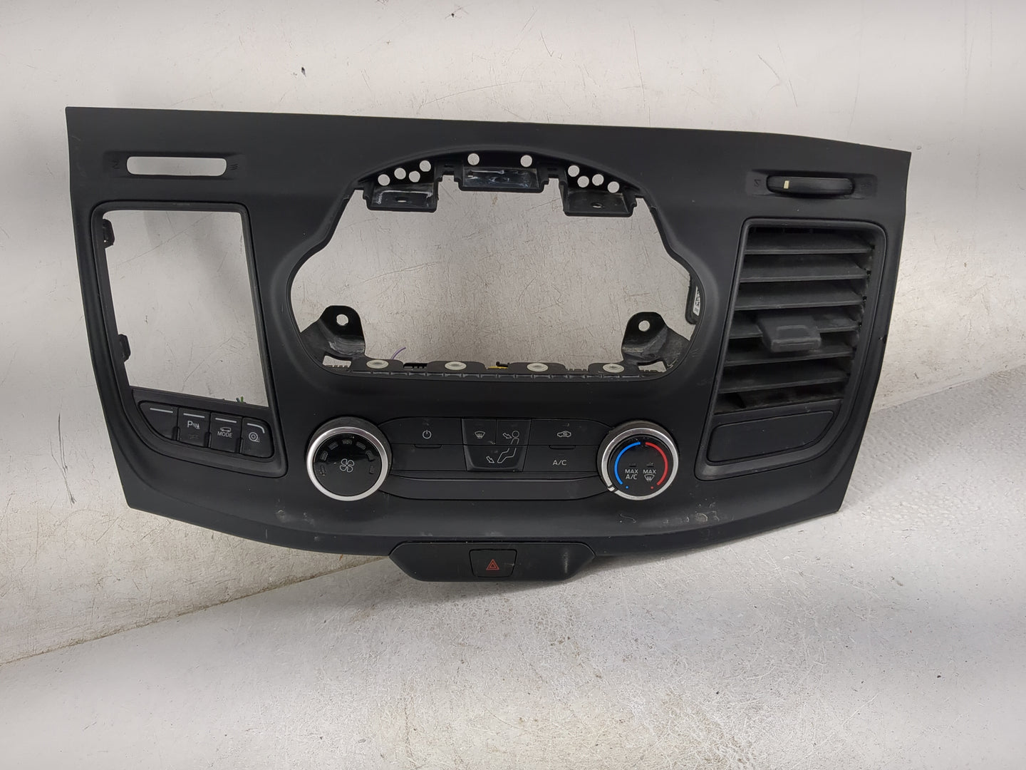 2020 Ford Transit 250 Climate Control Module Temperature AC/Heater Replacement P/N:LK4T-19980-PA Fits OEM Used Auto Parts - 