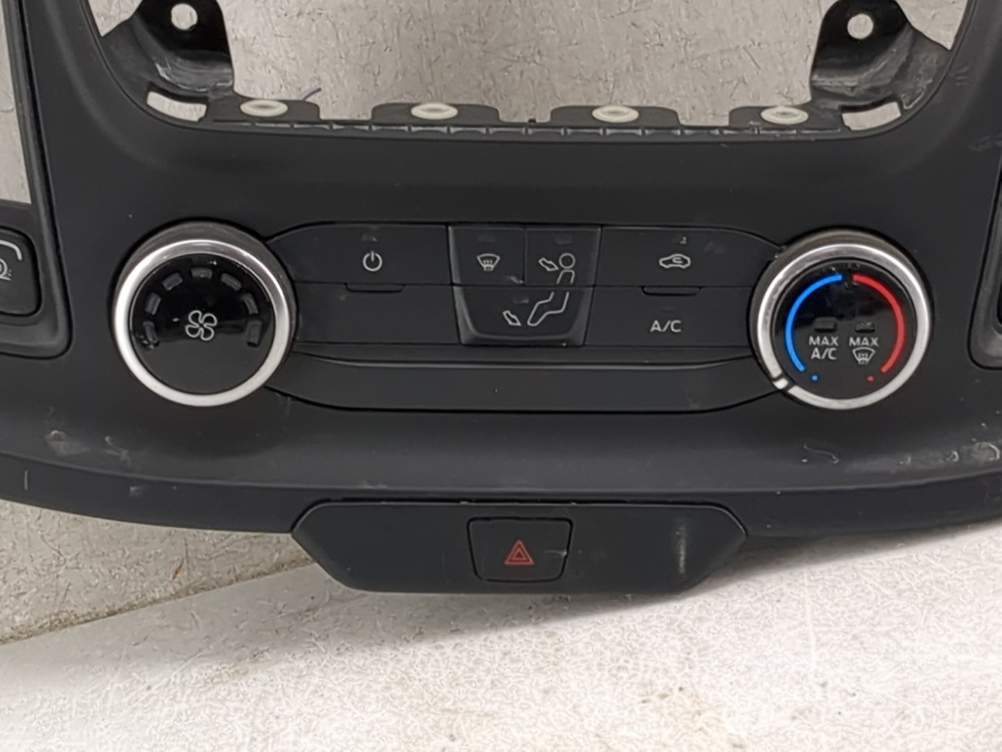 2020 Ford Transit 250 Climate Control Module Temperature AC/Heater Replacement P/N:LK4T-19980-PA Fits OEM Used Auto Parts - 