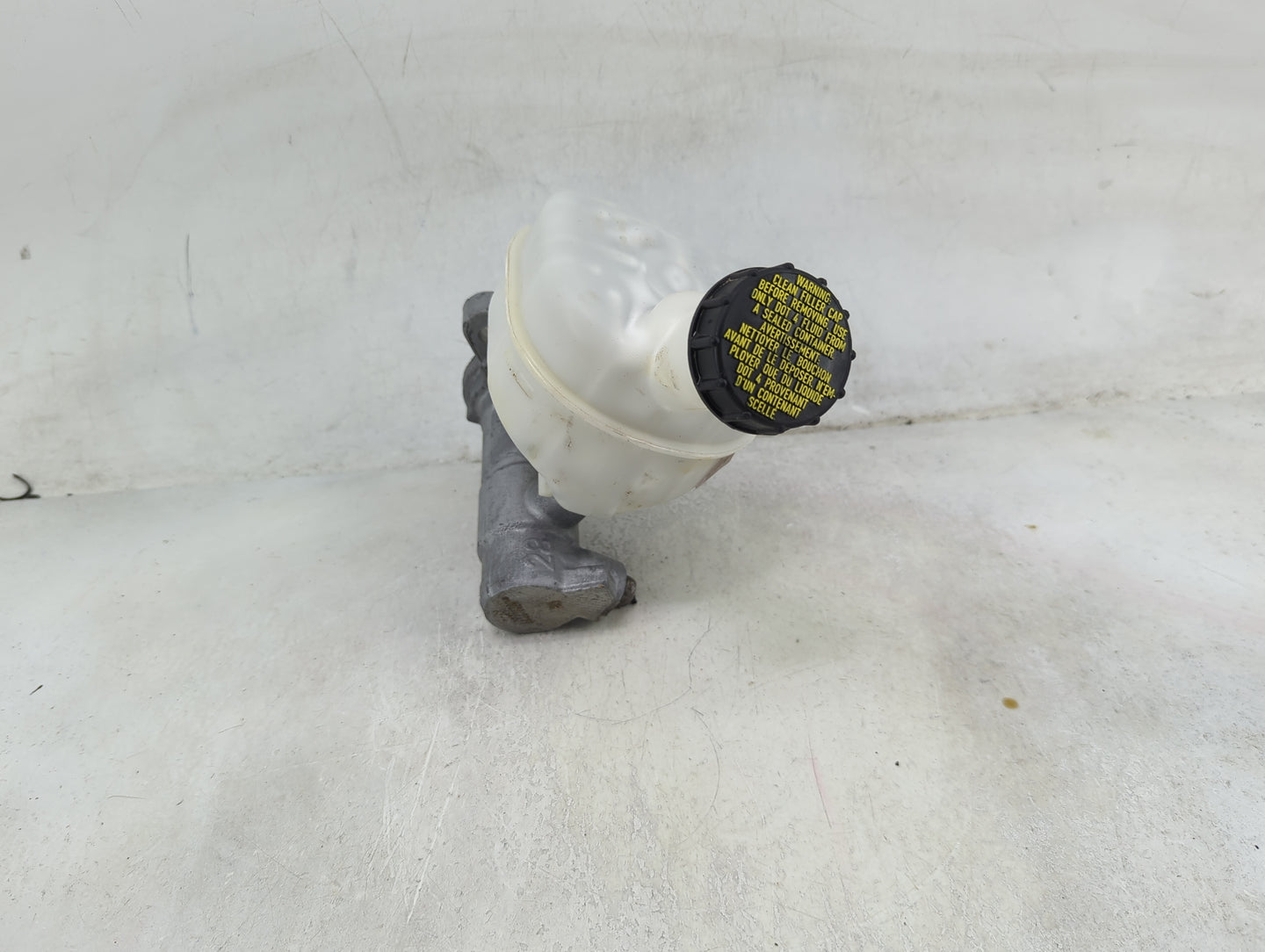 Ford Transit 350 Brake Master Cylinder - Oemusedautoparts1.com
