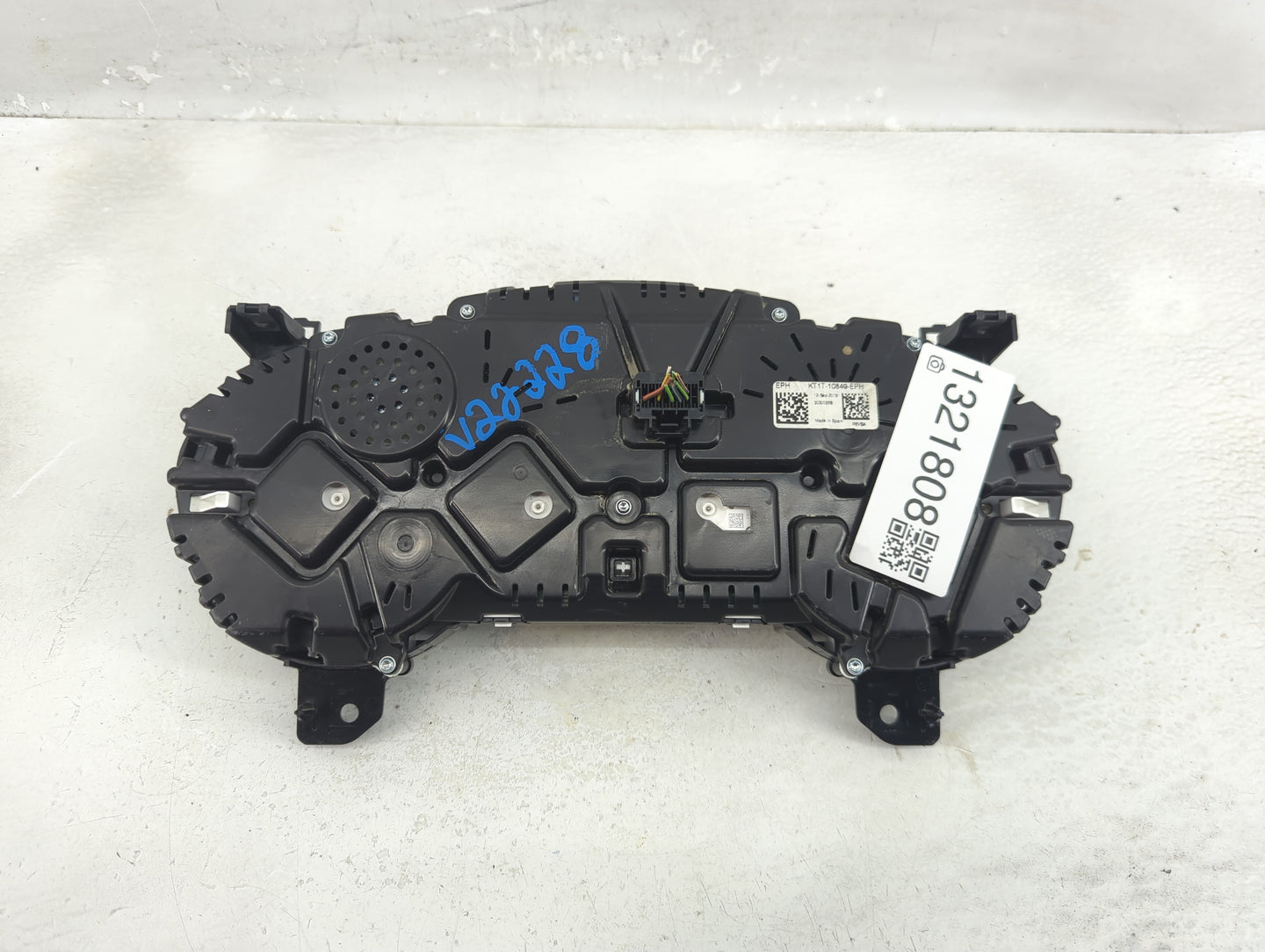 2020-2021 Ford Transit Connect Instrument Cluster Speedometer Gauges P/N:KT1T-10849-EPH Fits Fits 2020 2021 OEM Used Auto Pa
