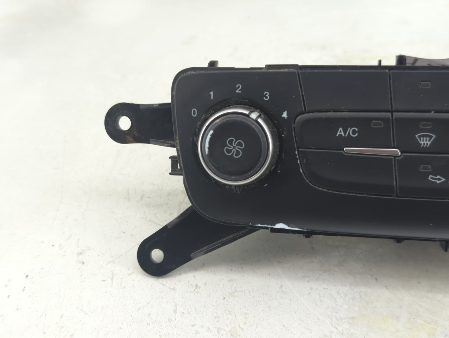 2019-2021 Ford Transit Connect Climate Control Module Temperature AC/Heater Replacement P/N:KT1T-19980-LAC Fits OEM Used Aut