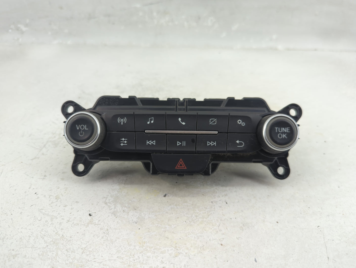 2019-2021 Ford Transit Connect Climate Control Module Temperature AC/Heater Replacement P/N:XXXX-18K811-XX Fits OEM Used Aut