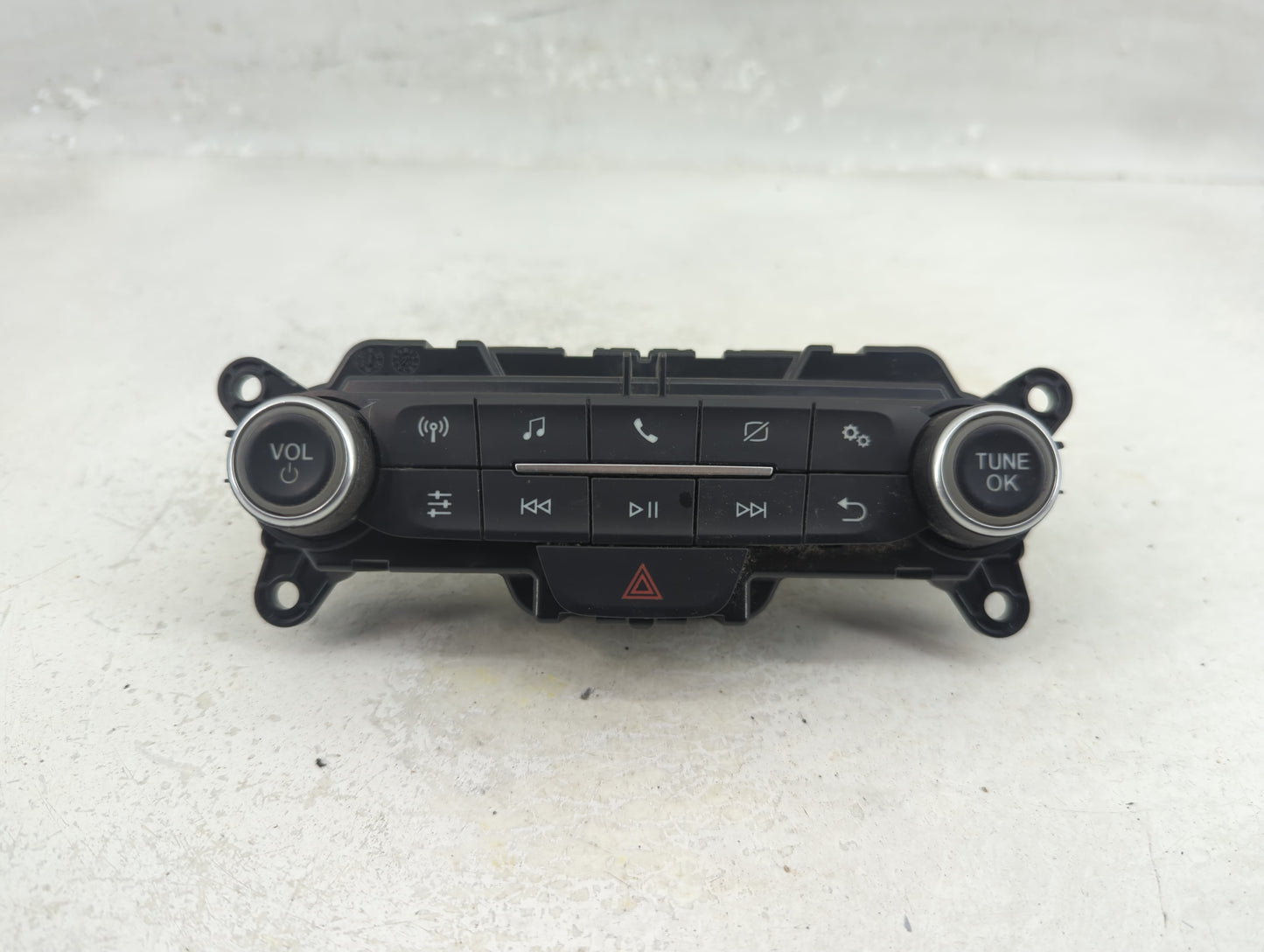 2019-2021 Ford Transit Connect Climate Control Module Temperature AC/Heater Replacement P/N:XXXX-18K811-XX Fits OEM Used Aut
