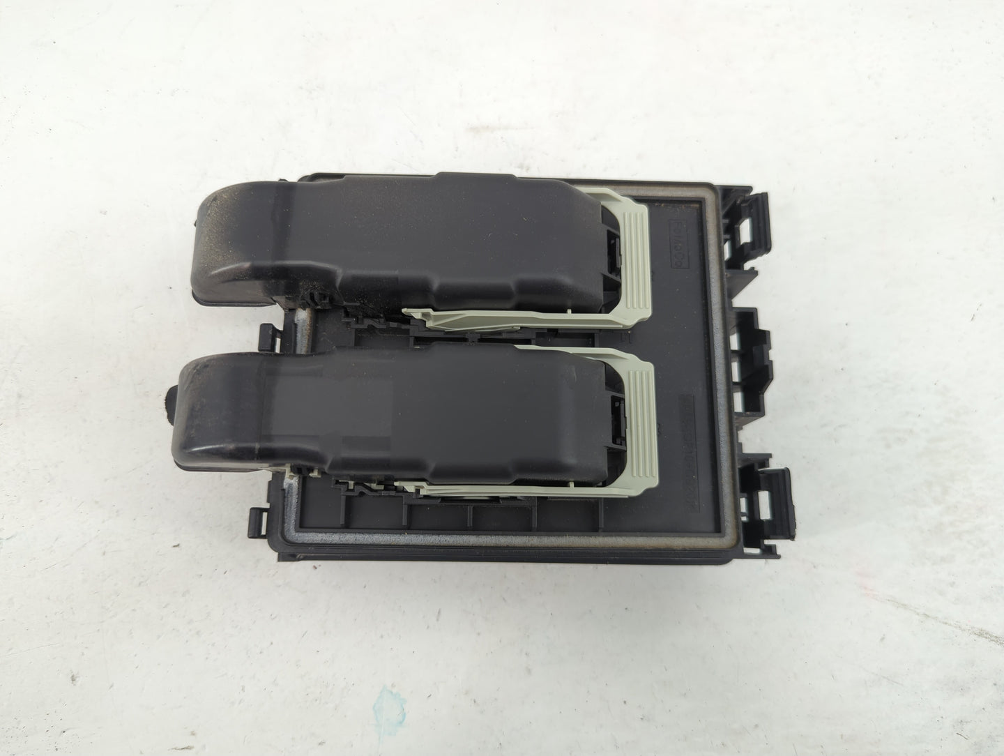2019-2021 Ford Transit Connect Fusebox Fuse Box Panel Relay Module P/N:KT1T-14A003-AA Fits Fits 2019 2020 2021 OEM Used Auto
