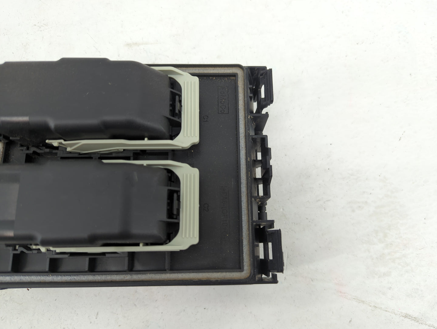 2019-2021 Ford Transit Connect Fusebox Fuse Box Panel Relay Module P/N:KT1T-14A003-AA Fits Fits 2019 2020 2021 OEM Used Auto