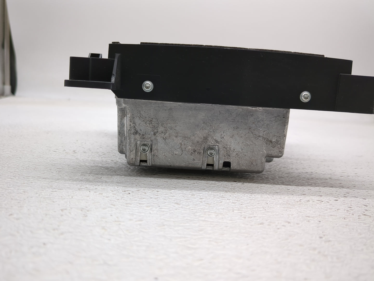 2019-2020 Ford Transit Connect Radio AM FM Cd Player Receiver Replacement P/N:68399217AC Fits Fits 2019 2020 OEM Used Auto P