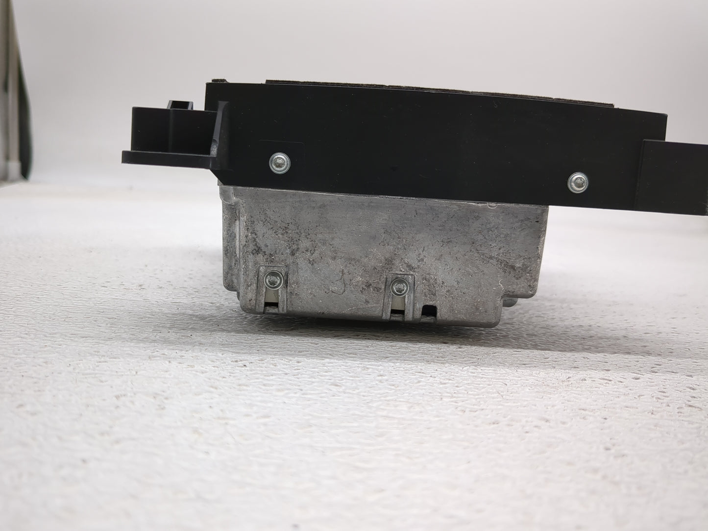 2019-2020 Ford Transit Connect Radio AM FM Cd Player Receiver Replacement P/N:68399217AC Fits Fits 2019 2020 OEM Used Auto P