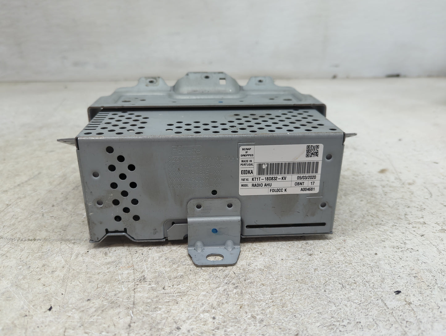 2019-2021 Ford Transit Connect Radio AM FM Cd Player Receiver Replacement P/N:KT1T-18D832-KV Fits Fits 2019 2020 2021 OEM Us