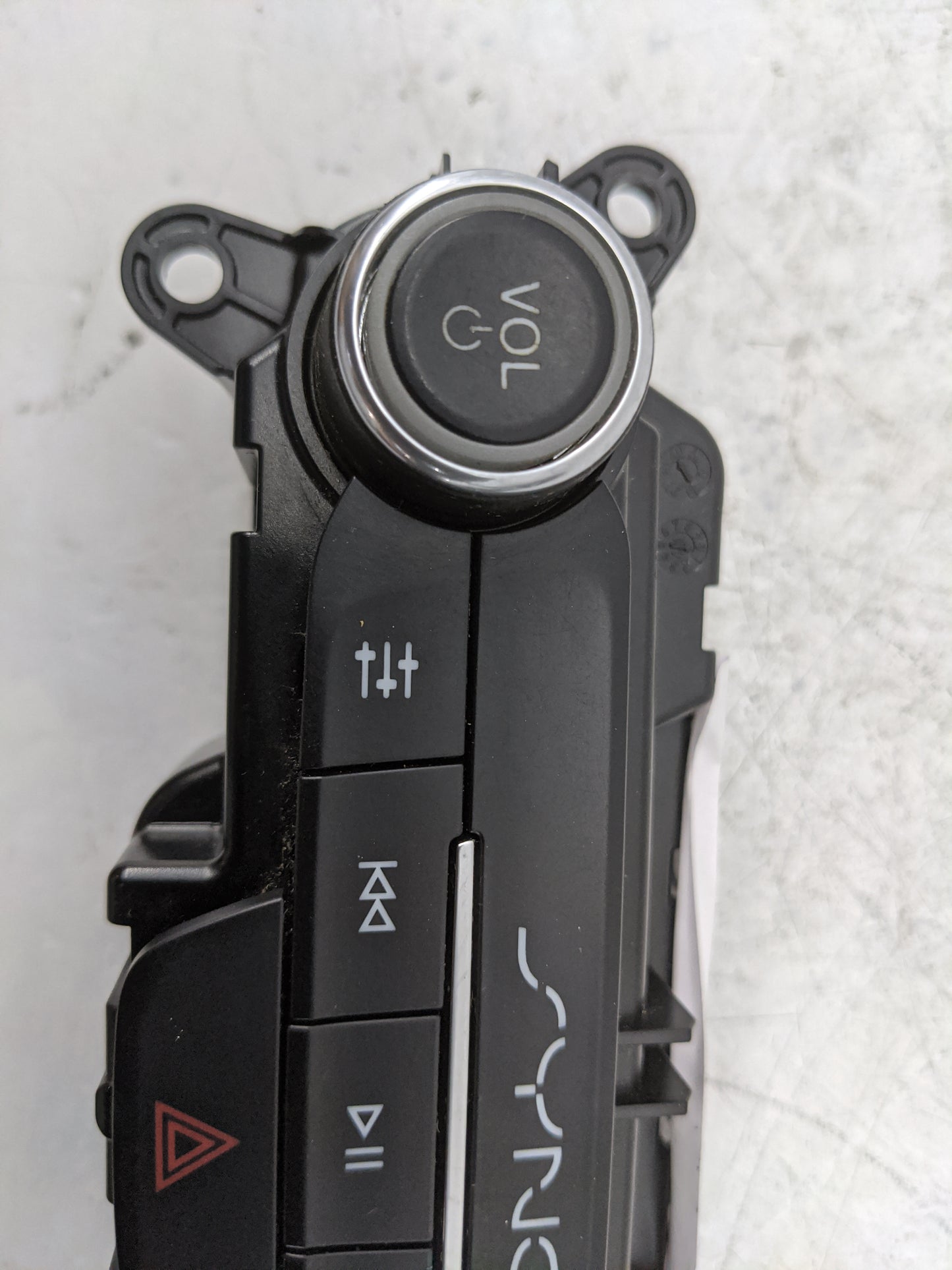 2019-2021 Ford Transit Connect Radio Control Panel 1478158 - Oemusedautoparts1.com