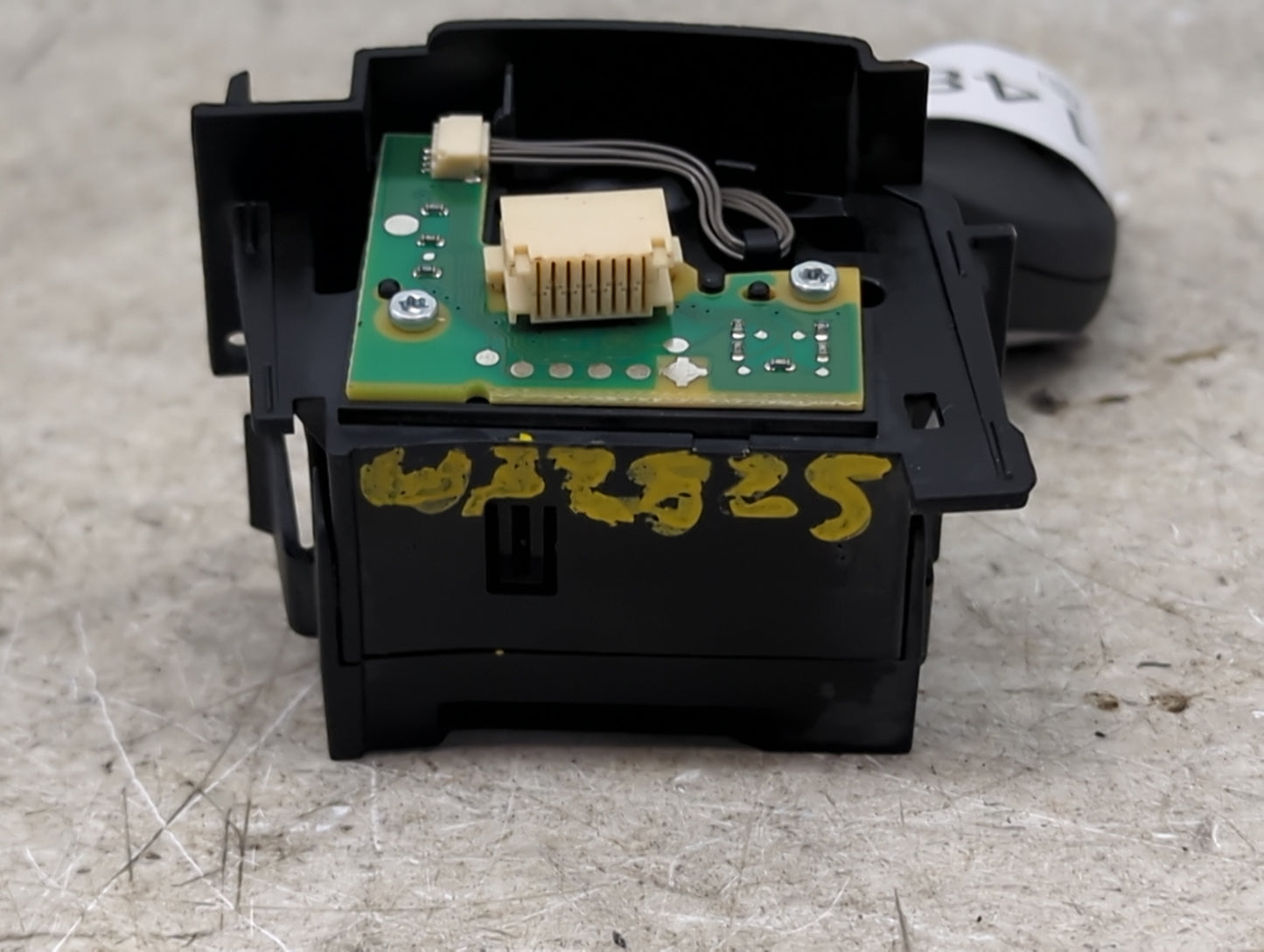 2020 Ford Transit Connect Column Switch Kt1t-17a553-aa - Oemusedautoparts1.com