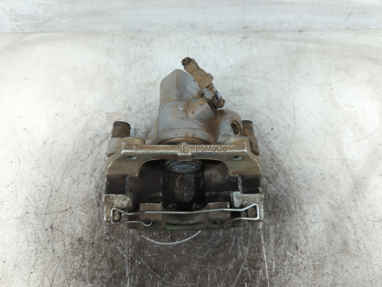 2014-2021 Ford Transit Connect Front Driver Left Brake Caliper 699720 - Oemusedautoparts1.com