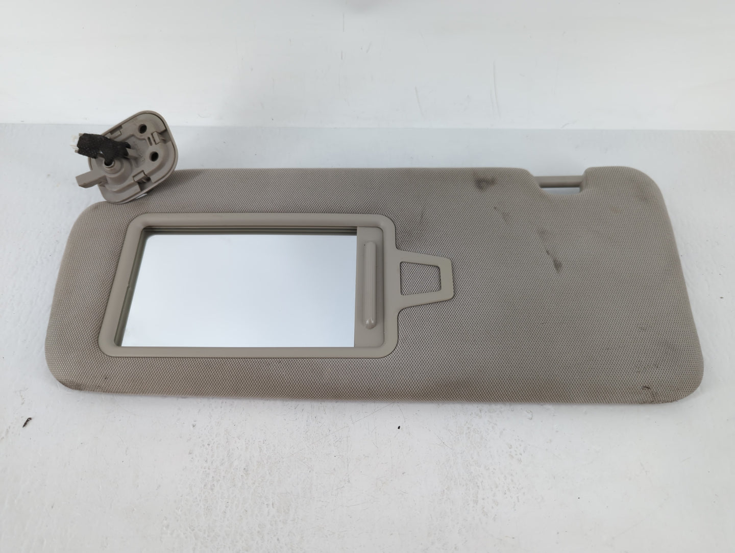 2019-2021 Genesis G70 Sun Visor Shade Replacement Passenger Right Mirror Fits Fits 2019 2020 2021 OEM Used Auto Parts - Oemu