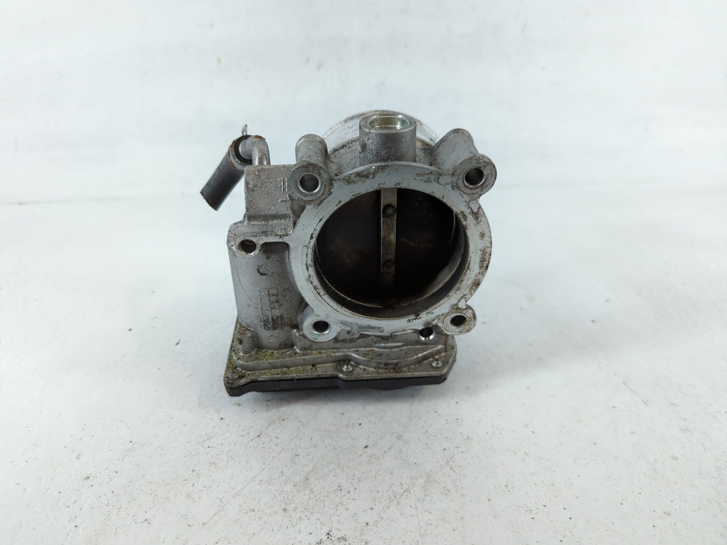 2019-2021 Genesis G70 Throttle Body P/N:35100-32000 Fits Fits 2017 2018 2019 2020 2021 OEM Used Auto Parts - Oemusedautopart