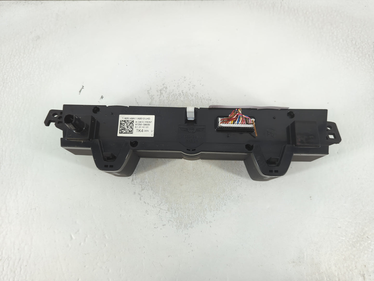 2019-2021 Genesis G70 Climate Control Module Temperature AC/Heater Replacement P/N:97250-G9030 Fits Fits 2019 2020 2021 OEM 