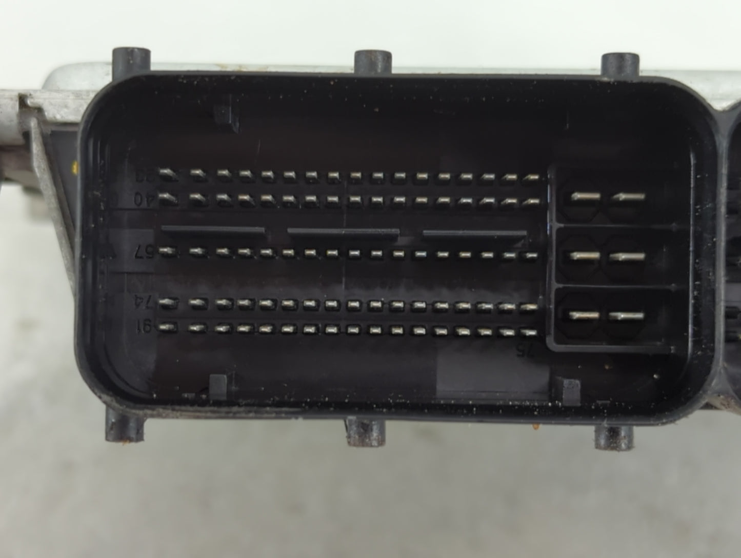 2020-2021 Genesis G70 PCM Engine Control Computer ECU ECM PCU OEM P/N:39104-3LKN4 Fits Fits 2020 2021 OEM Used Auto Parts - 