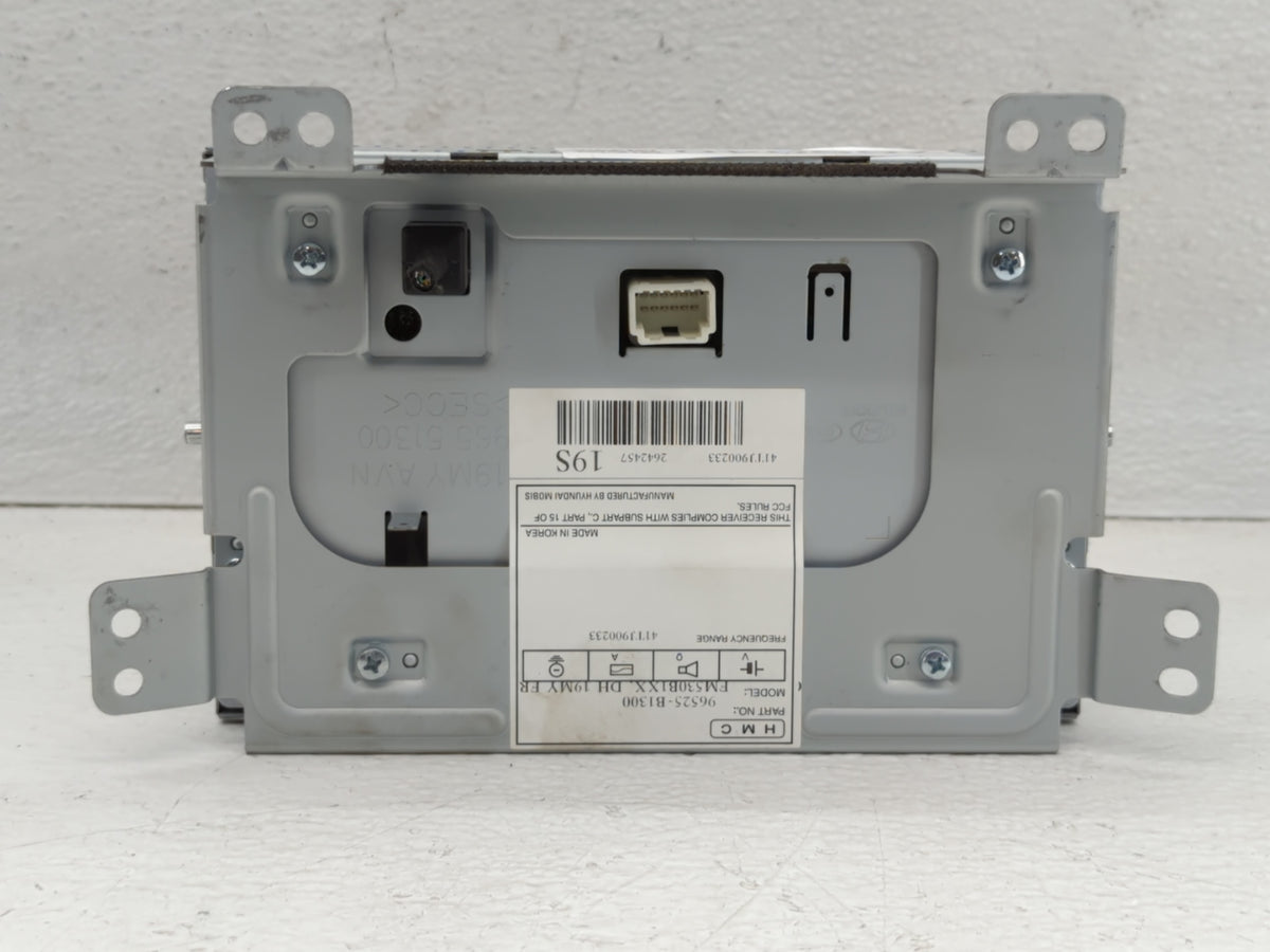 2018-2020 Genesis G80 Information Radio Display Screen - Oemusedautoparts1.com