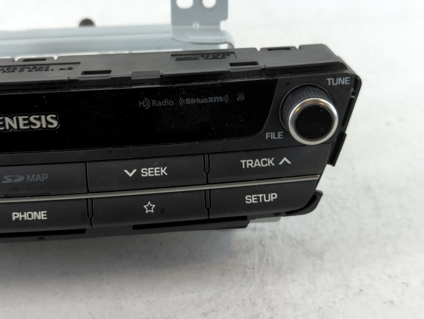 2019-2020 Genesis G80 Radio AM FM Cd Player Receiver Replacement P/N:96560-B1EV14X Fits Fits 2019 2020 OEM Used Auto Parts -