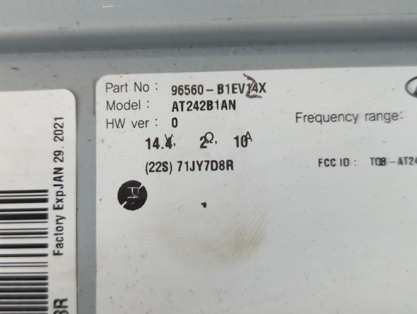 2019-2020 Genesis G80 Radio AM FM Cd Player Receiver Replacement P/N:96560-B1EV14X Fits Fits 2019 2020 OEM Used Auto Parts -