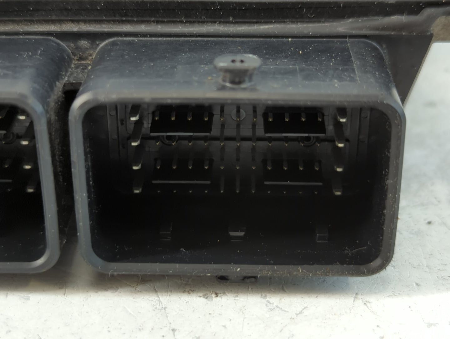 2018-2020 Genesis G80 PCM Engine Control Computer ECU ECM PCU OEM P/N:95441-47281 Fits Fits 2018 2019 2020 OEM Used Auto Par