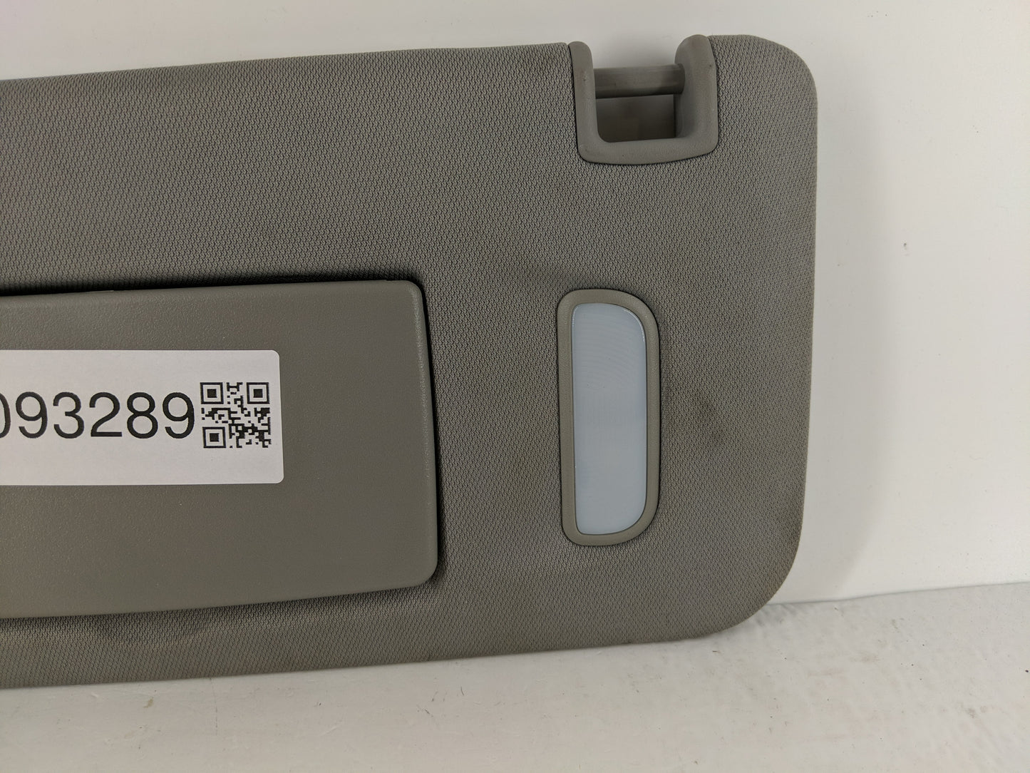 2020-2022 Gmc Acadia Sun Visor Shade Replacement Driver Left Mirror Fits Fits 2020 2021 2022 OEM Used Auto Parts - Oemusedau
