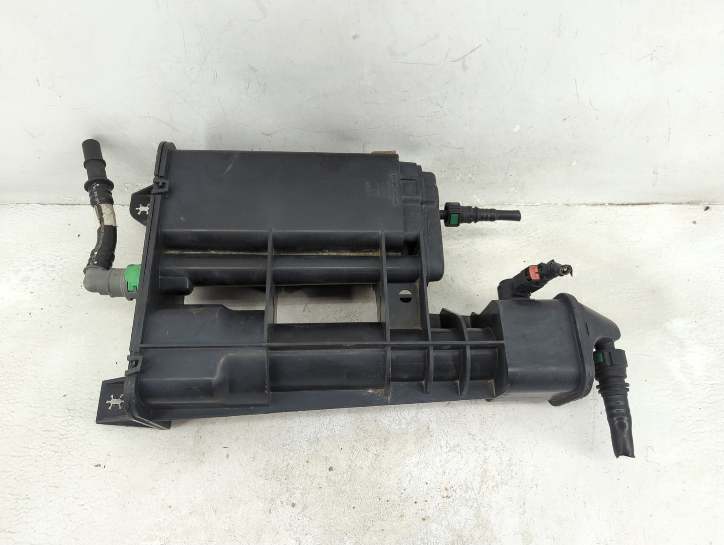 2020 Gmc Acadia Fuel Vapor Charcoal Canister - Oemusedautoparts1.com
