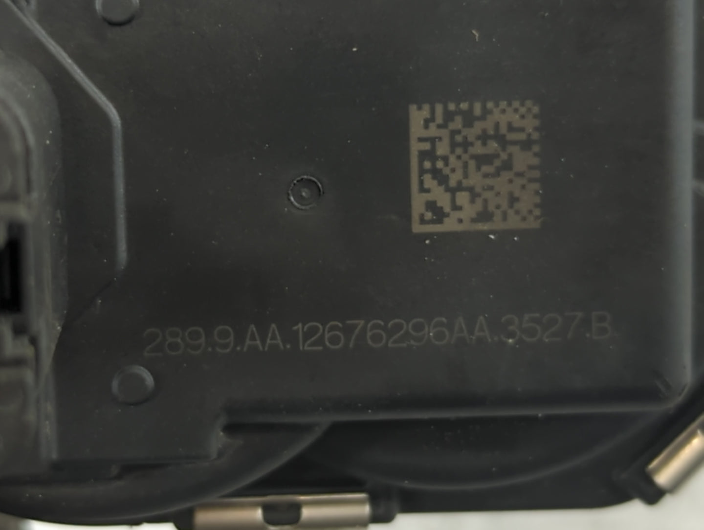 2017-2022 Gmc Acadia Throttle Body P/N:12676296AA Fits Fits 2016 2017 2018 2019 2020 2021 2022 OEM Used Auto Parts - Oemused