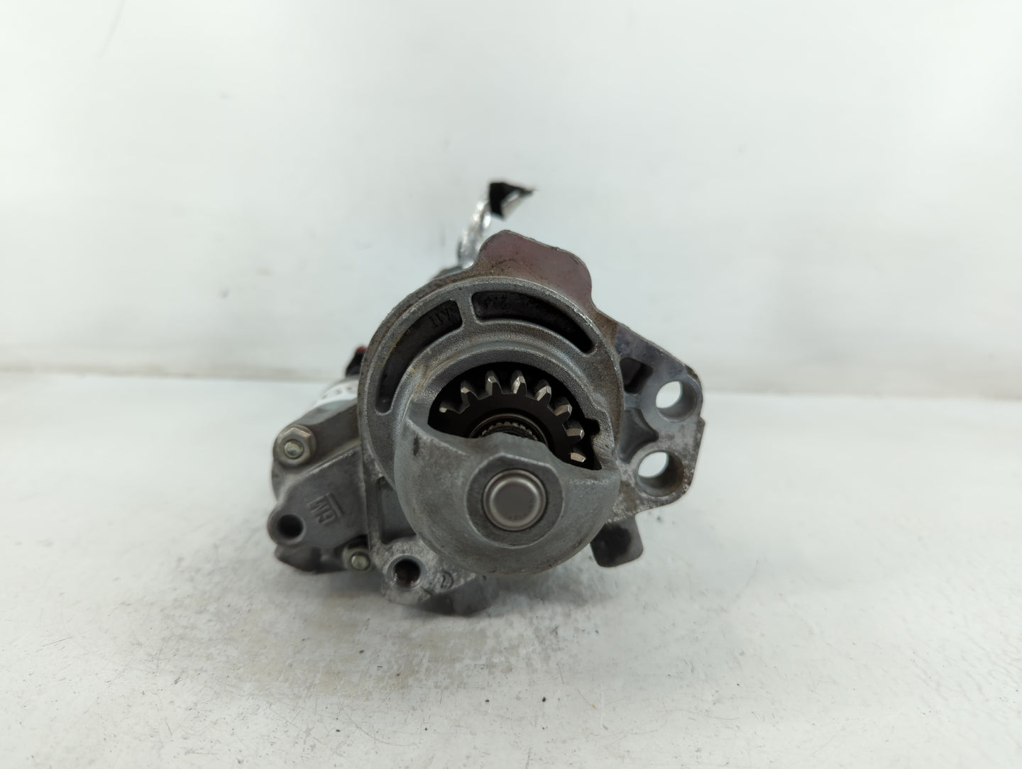 2017-2022 Gmc Acadia Car Starter Motor Solenoid OEM P/N:2667973 438000-2140 Fits Fits 2016 2017 2018 2019 2020 2021 2022 OEM