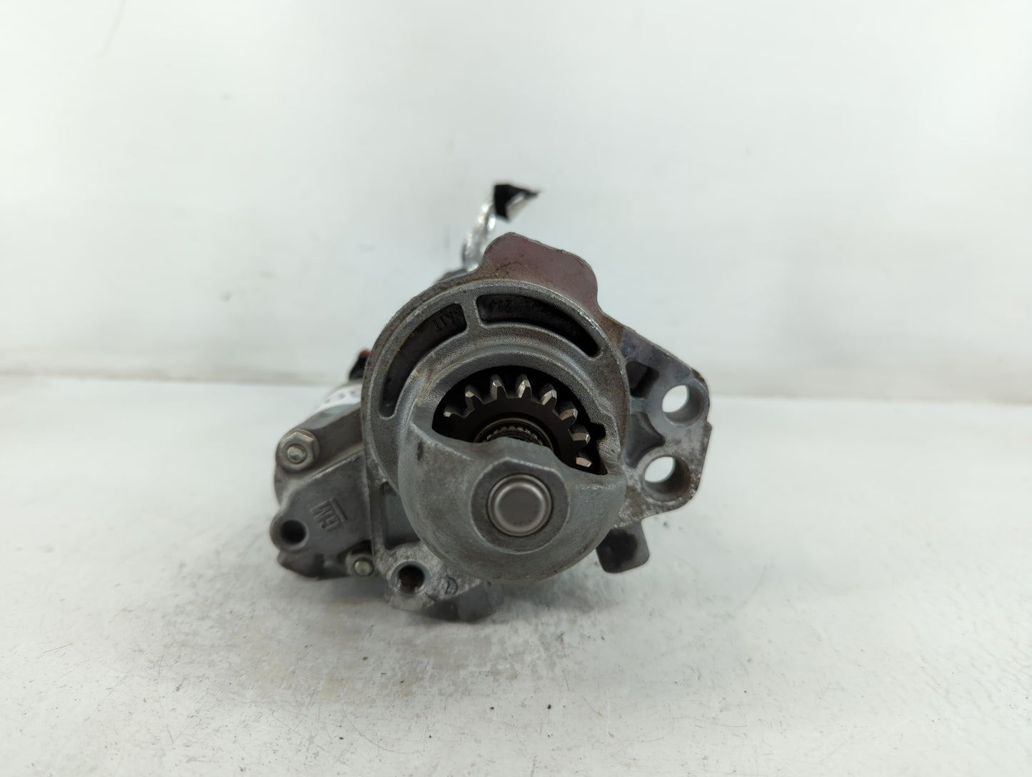 2017-2022 Gmc Acadia Car Starter Motor Solenoid OEM P/N:2667973 438000-2140 Fits Fits 2016 2017 2018 2019 2020 2021 2022 OEM