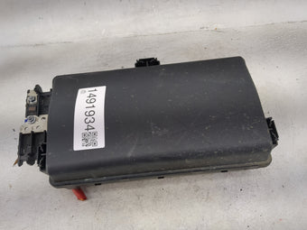 compare product 2018-2022 Gmc Canyon Fusebox Fuse Box Panel Relay Module P/N:84687711 35290601 Fits Fits 2018 2019 2020 2021 2022 OEM Used Auto Parts